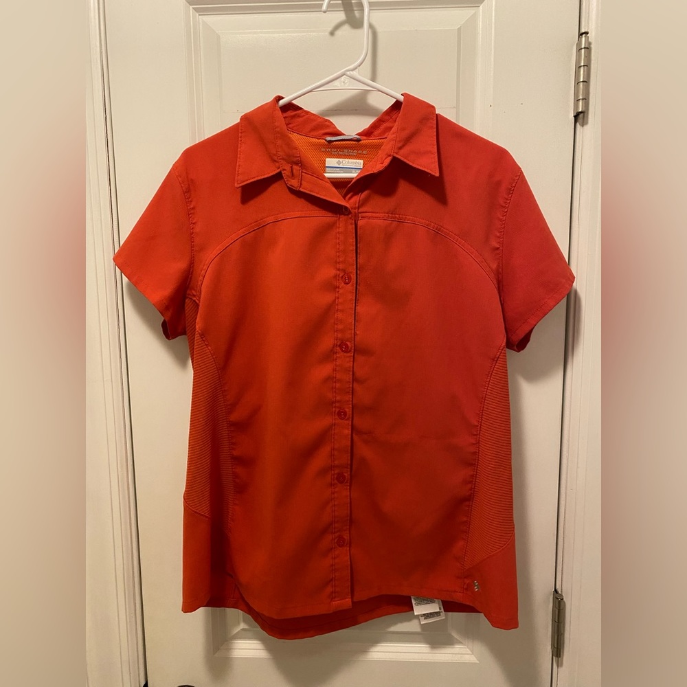 Columbia Button Down Shirt with vents dri fit